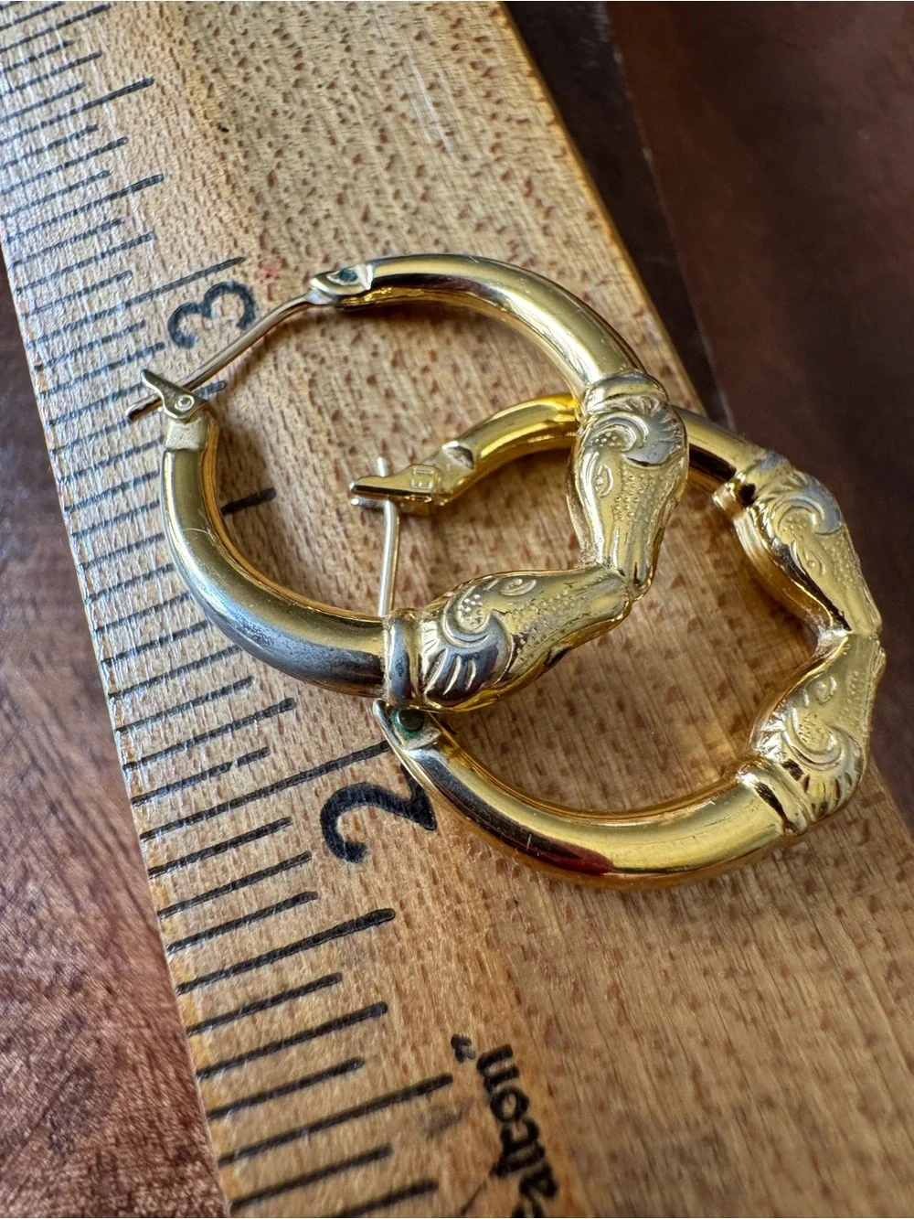 Vintage Gold Tone Aries Rams Head Hoop Earrings Signed Monet Hollow
